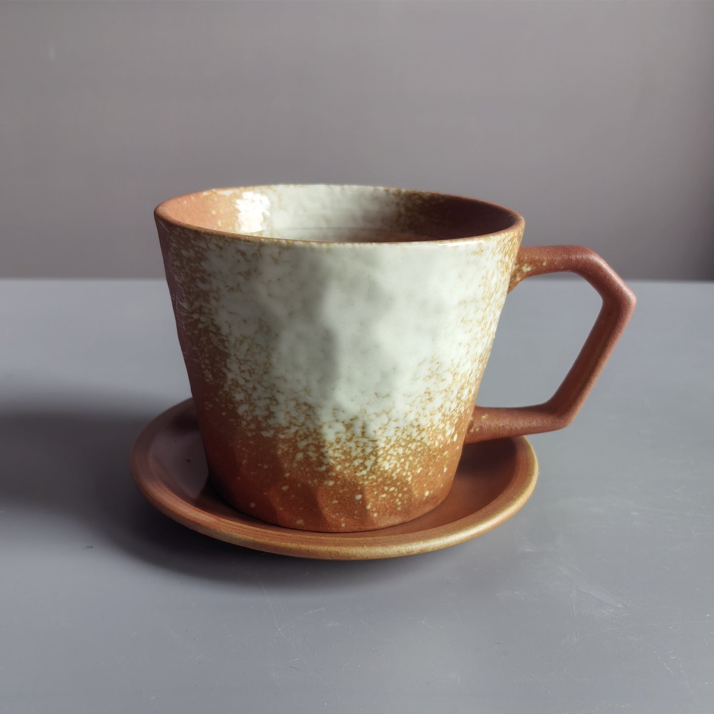 Vintage Knife-Pattern Ceramic Coffee Cup