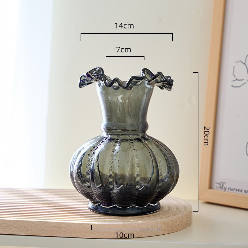 Vintage Fenton-Style Pumpkin Glass Vase – Handcrafted Retro Floral Holder